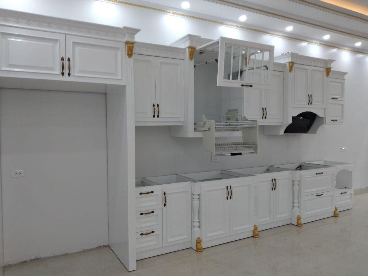 Thi công thiết kế tủ bếp phun sơn ichem - đẹp nhất Bắc Ninh - M9